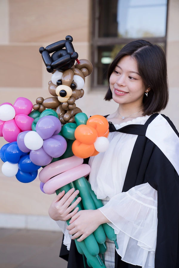 Sunflower and bellflowe balloon bouquet